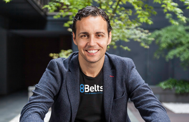 Anxo Pérez, creador del método 8Belts.com que enseña un idioma en 8 meses